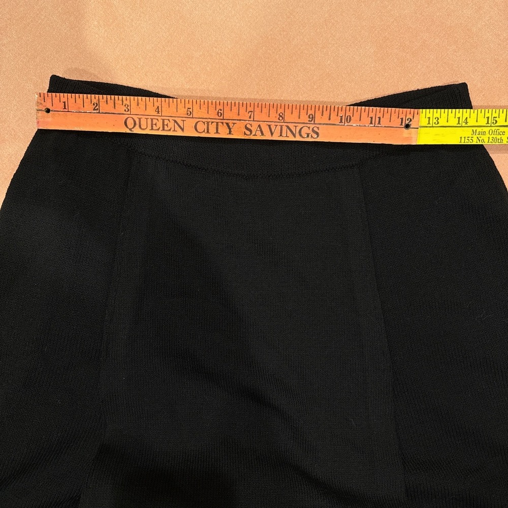 St John Marie Gray Skort Skirt Shorts‎ Pull On Black Size 6 Wool Rayon Classic - Picture 9 of 9